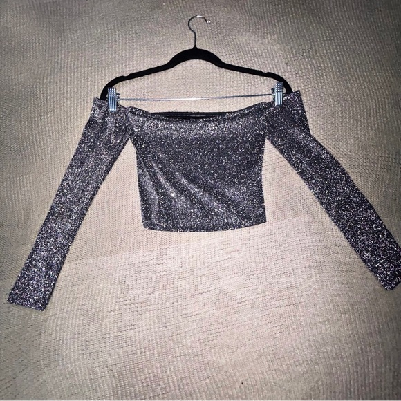 Black Stardust Y2K Off The Shoulder Crop Top - Picture 4 of 11